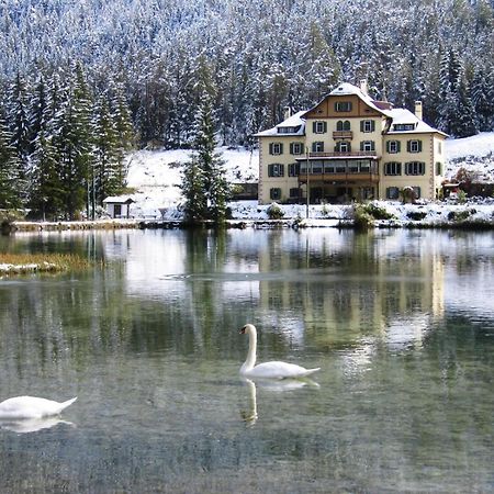 Hotel Baur Am See Dobbiaco Exterior photo